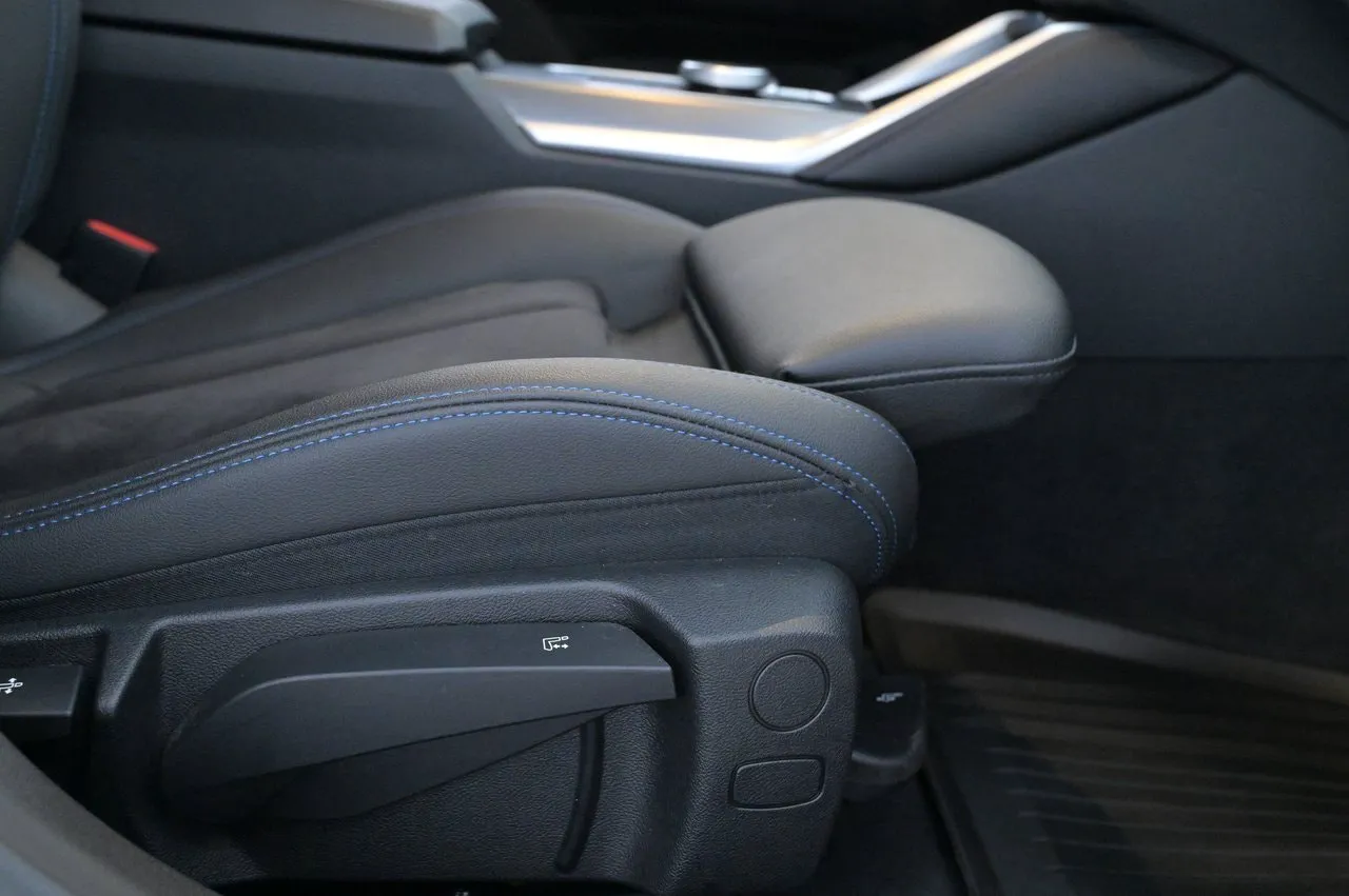 BMW i4 bild 13