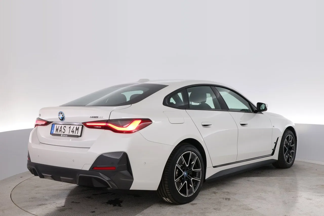 BMW i4 bild 5