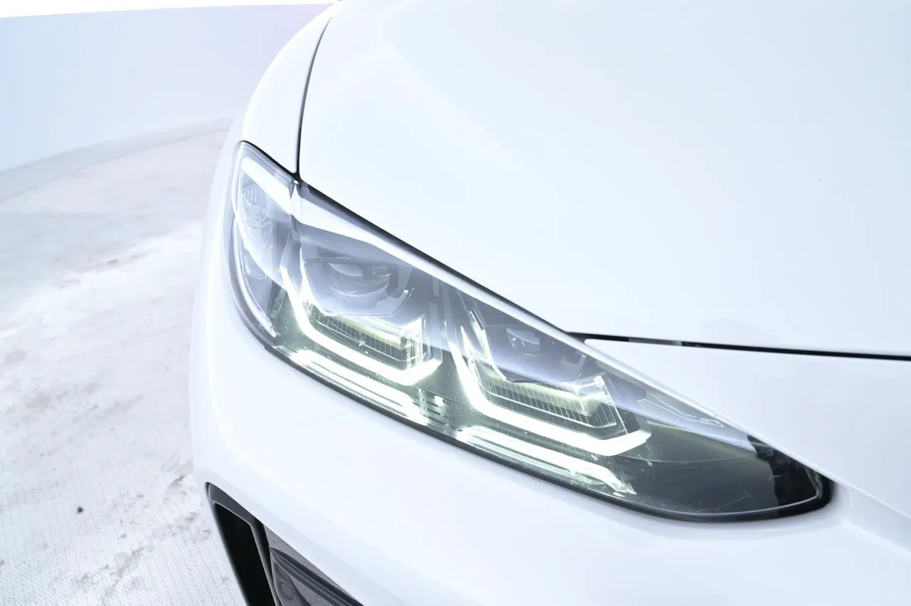 BMW i4 bild 26