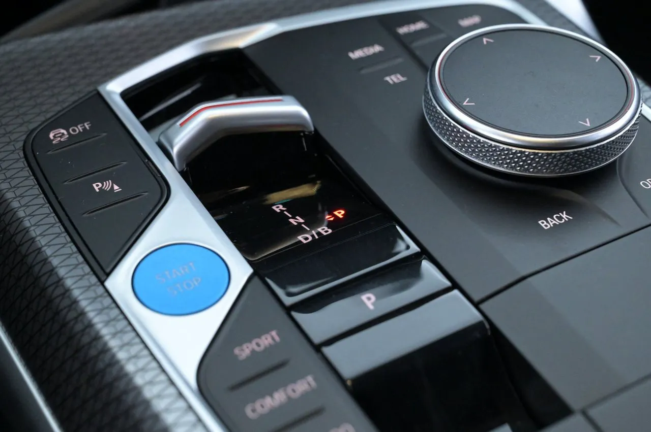 BMW i4 bild 22