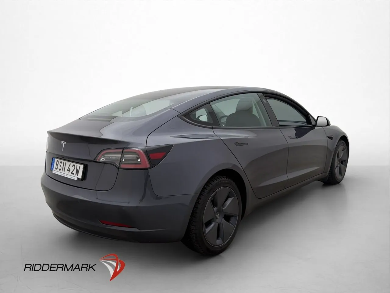 Tesla Model 3 bild 9
