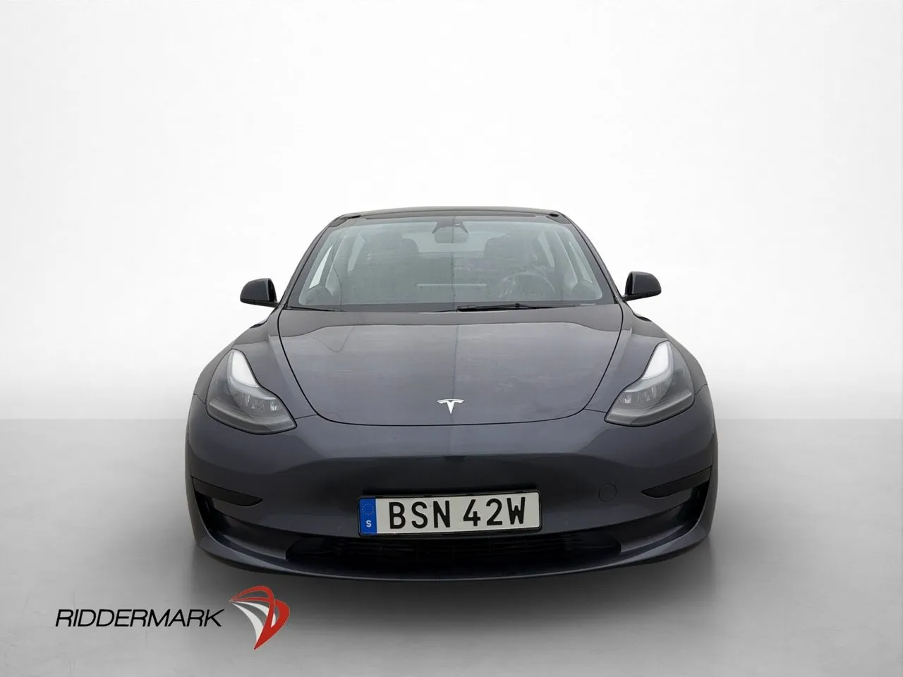 Tesla Model 3 bild 3