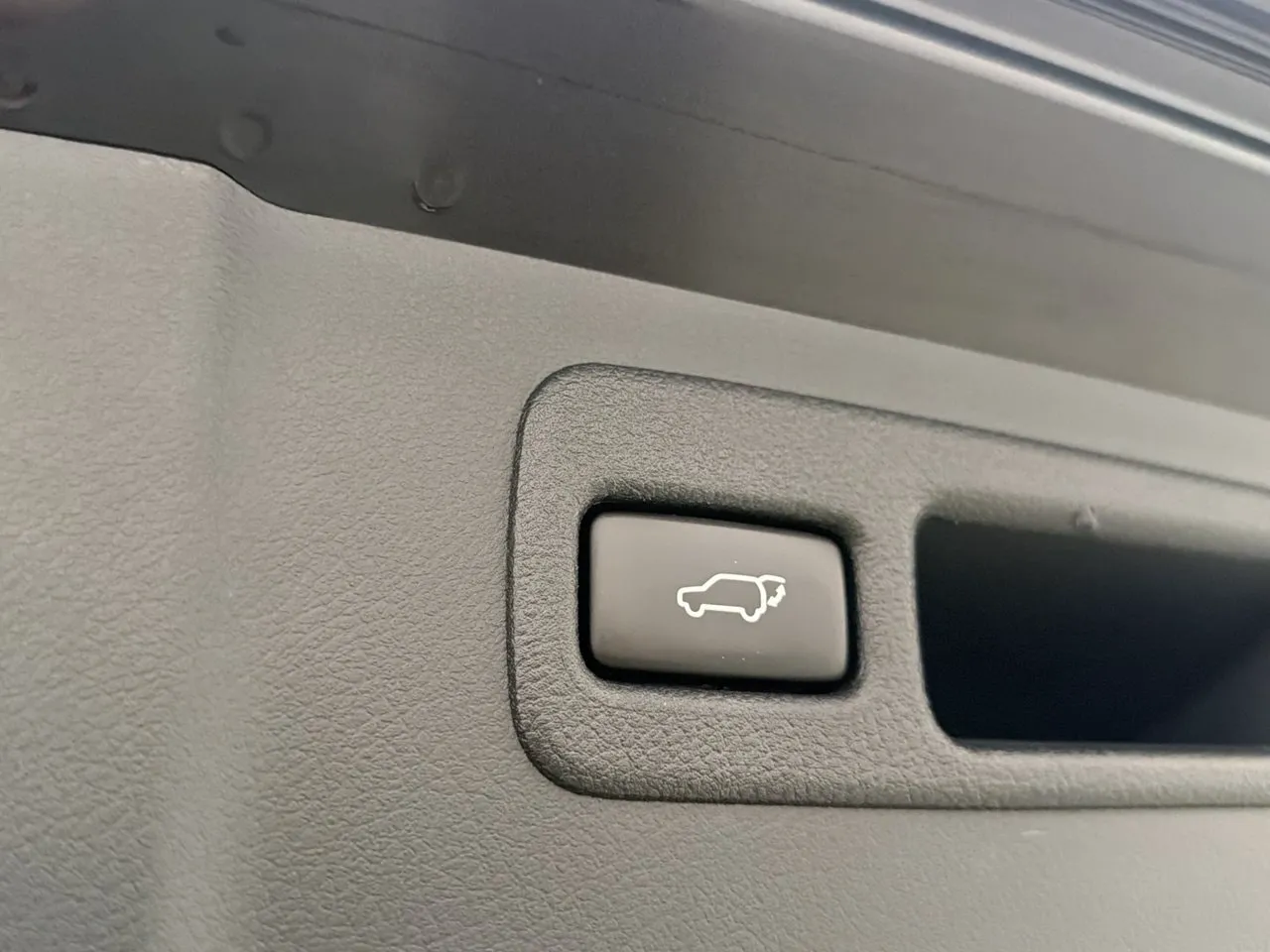 Lexus NX bild 27