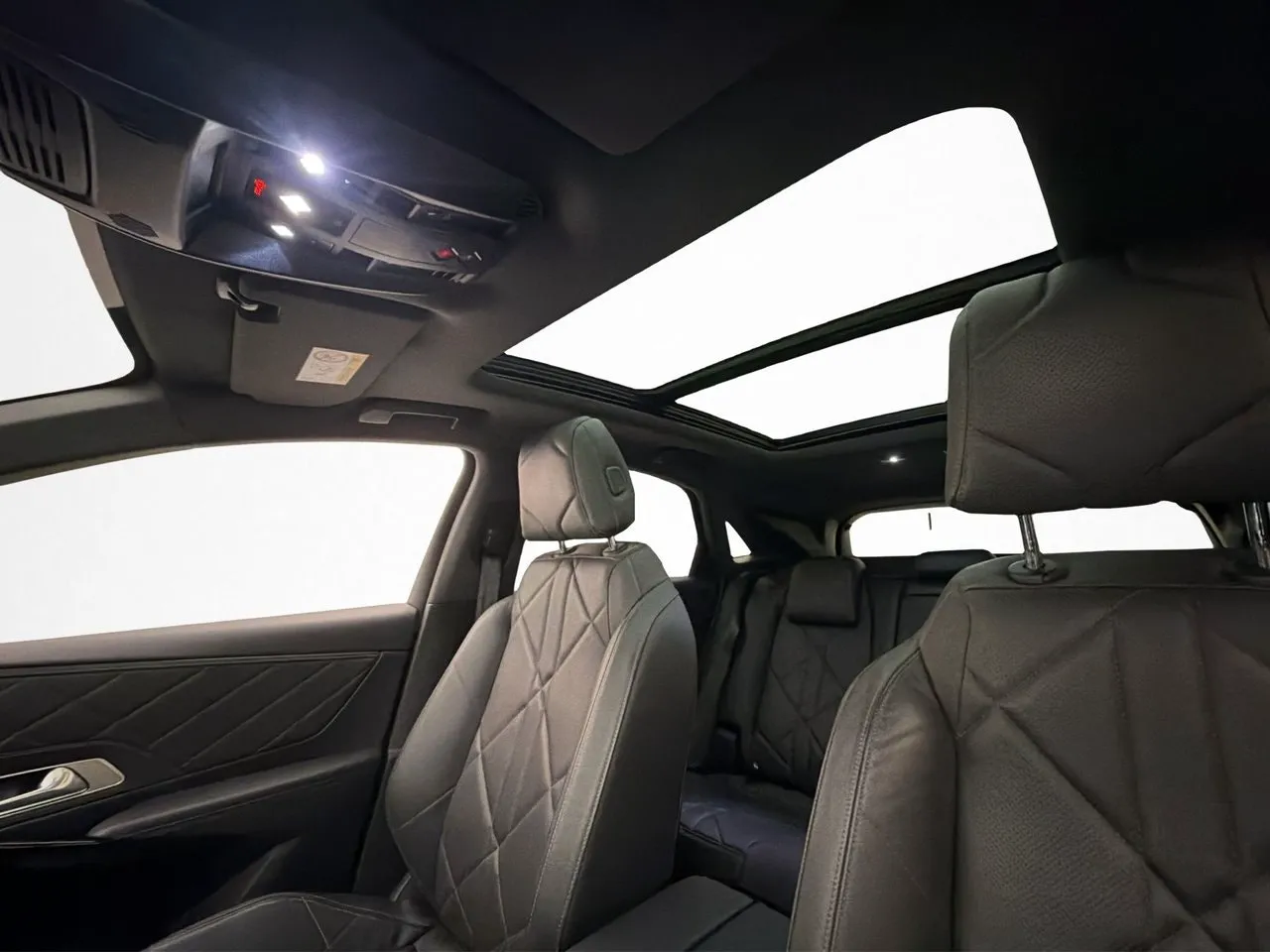 DS 7 Crossback bild 11