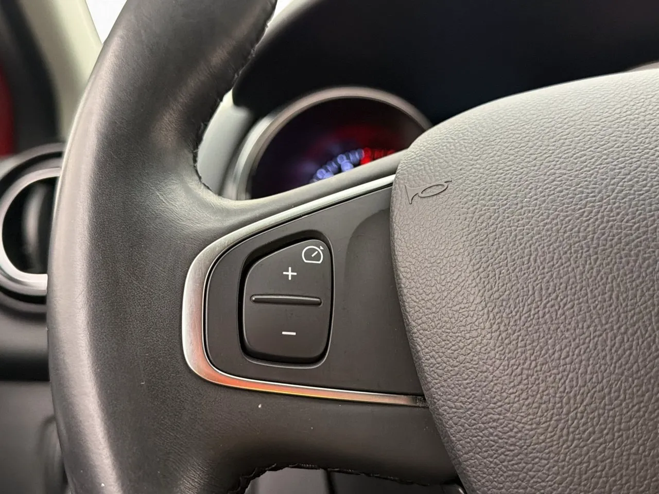 Renault Clio bild 13