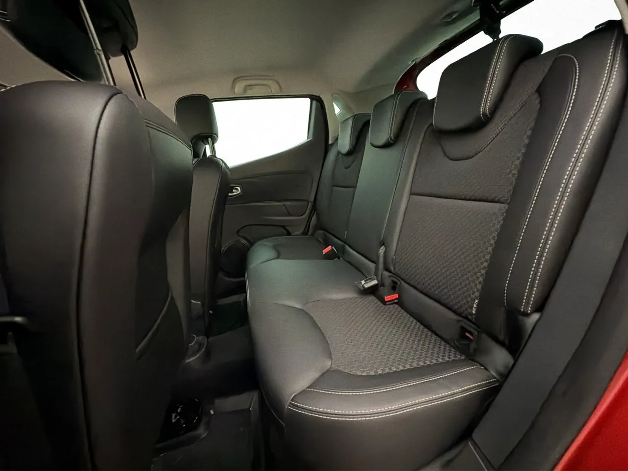 Renault Clio bild 24