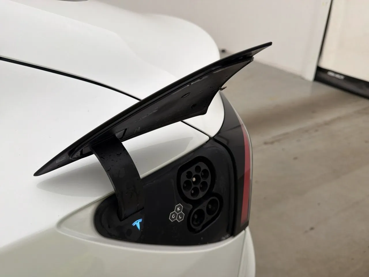 Tesla Model 3 bild 31