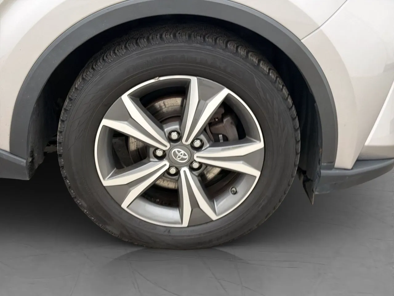 Toyota C-HR bild 32