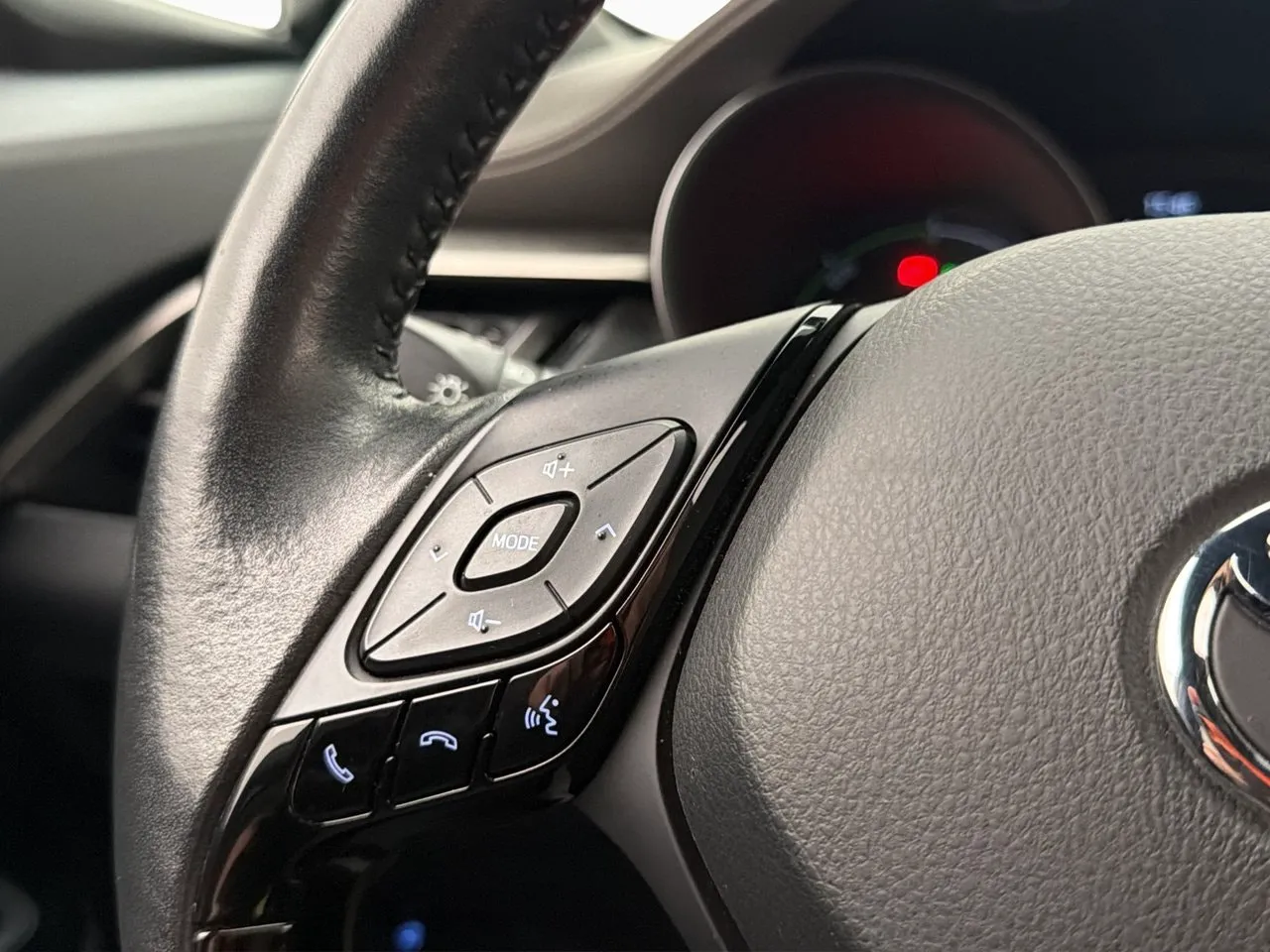 Toyota C-HR bild 15