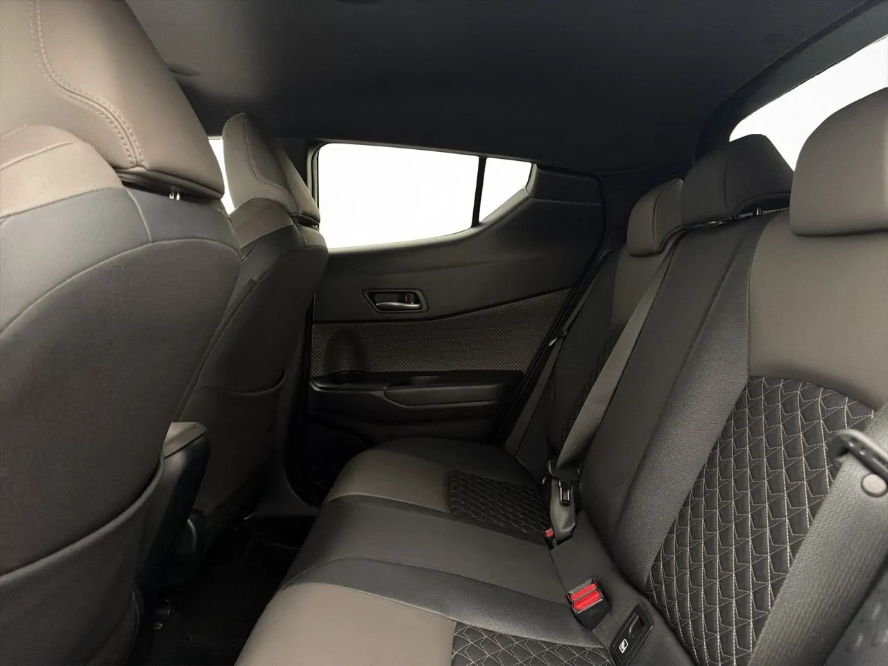 Toyota C-HR bild 29