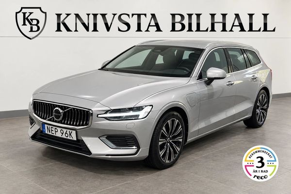 Volvo V60 Recharge T6 AWD Core Edition Leasbar BLIS Drag 350hk - 2023