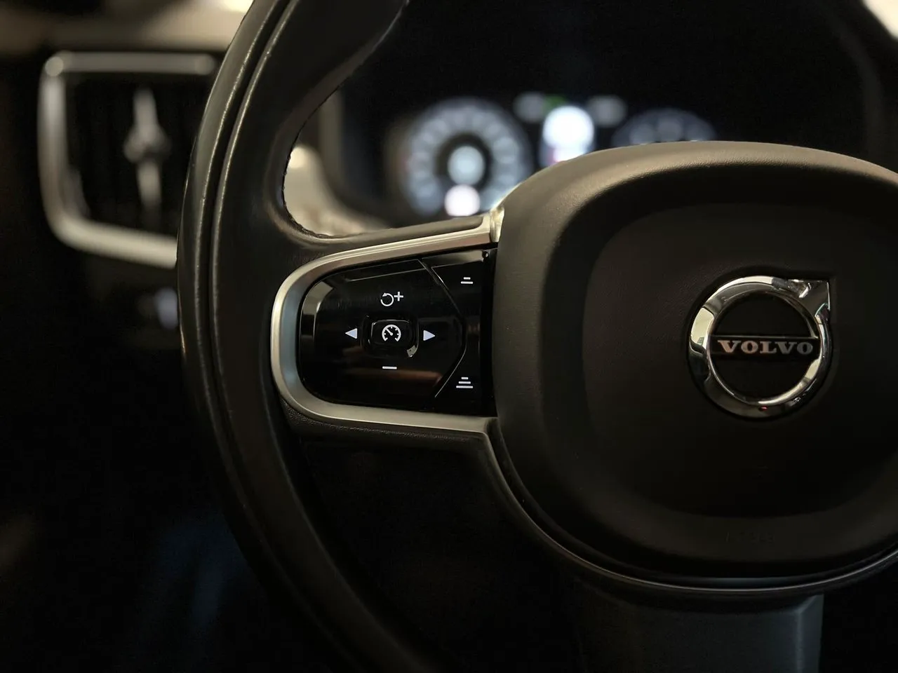 Volvo V90 bild 8