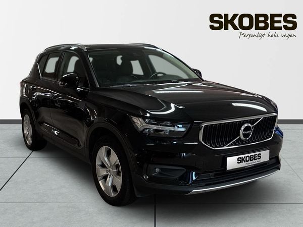 Volvo XC40 D4 AWD Momentum Intro E - 2018