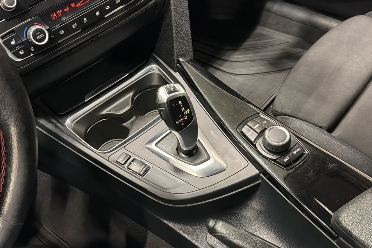 BMW 320 bild 10