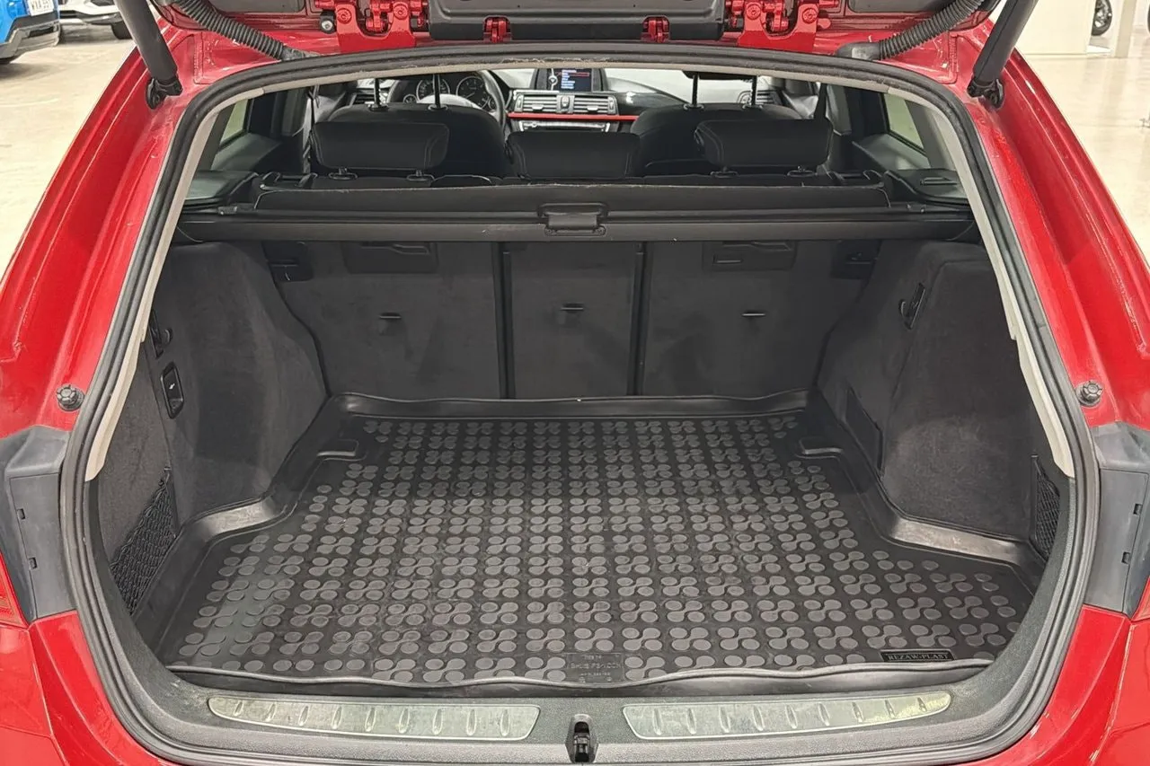 BMW 320 bild 19