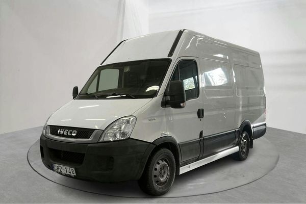 Iveco Daily 35 2.3 HPT (126hk) - 2011