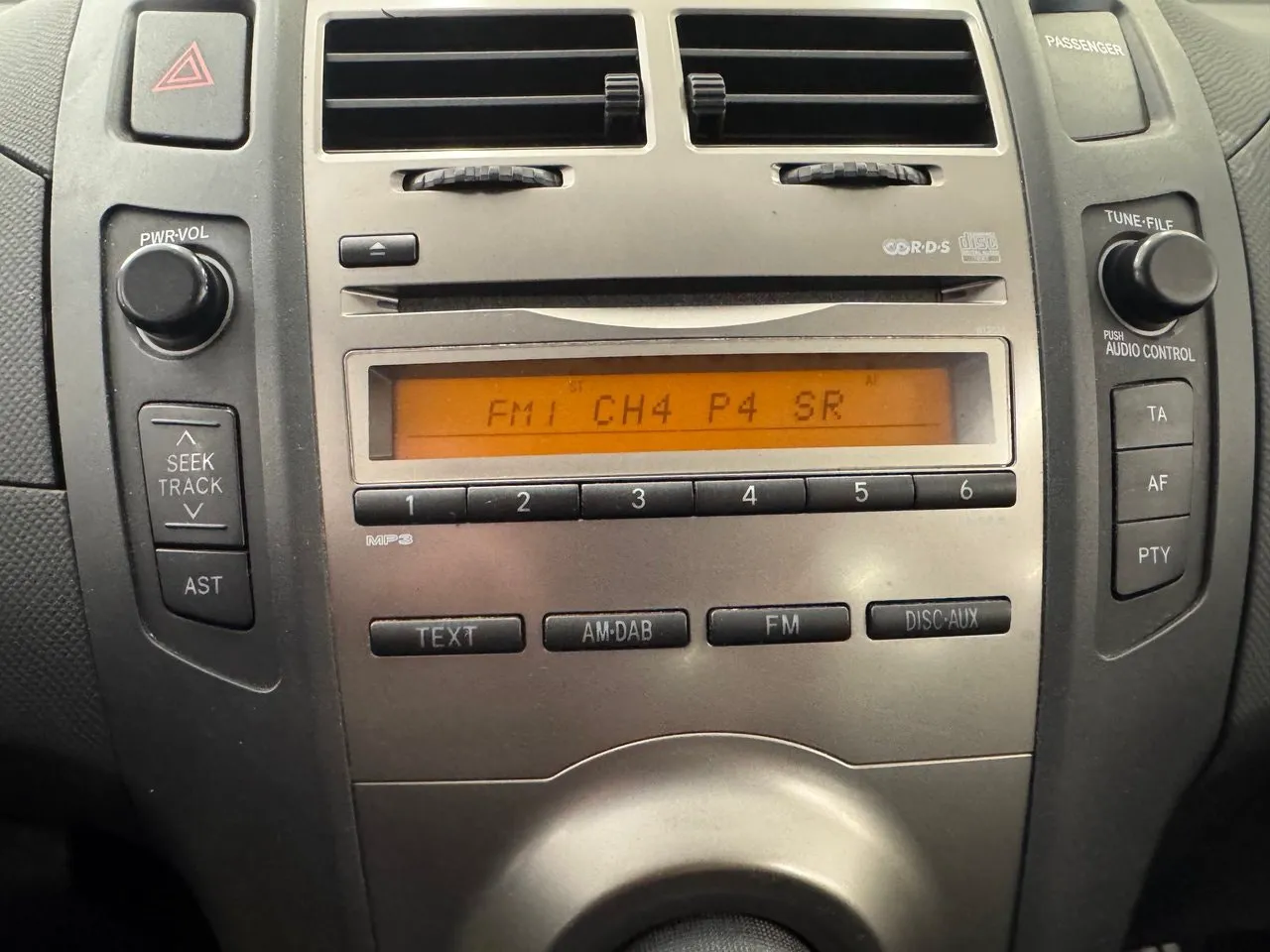 Toyota Yaris bild 23