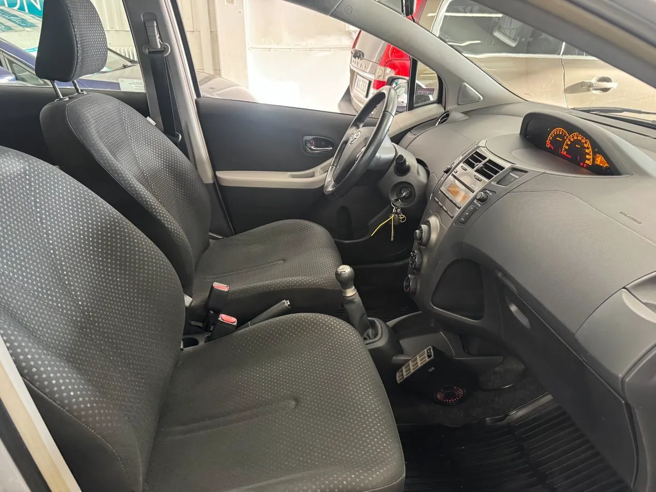 Toyota Yaris bild 17