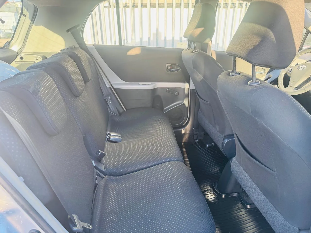 Toyota Yaris bild 6