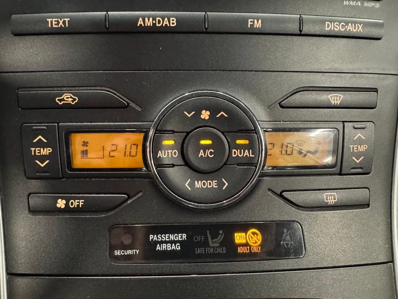 Toyota Auris bild 24