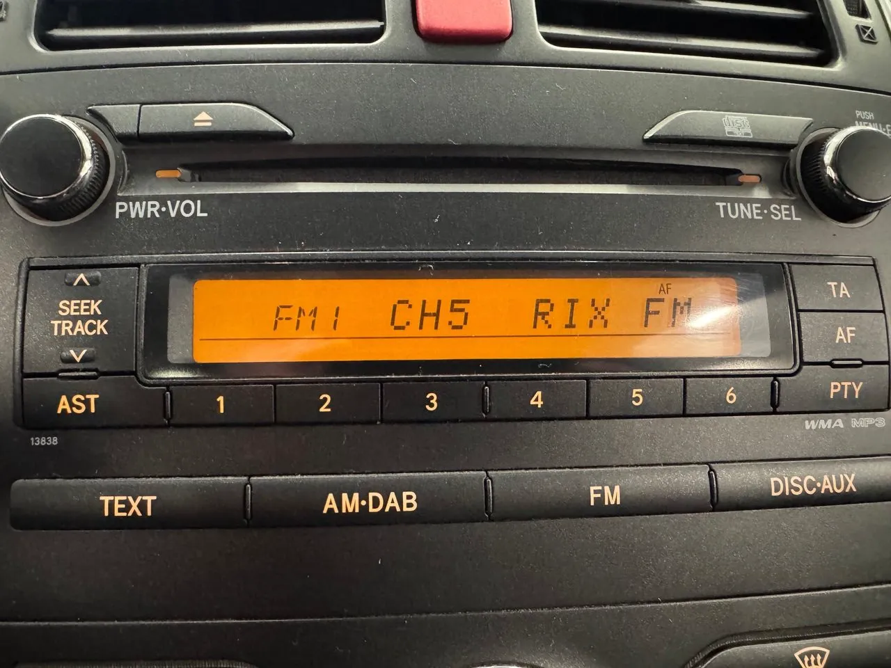 Toyota Auris bild 23