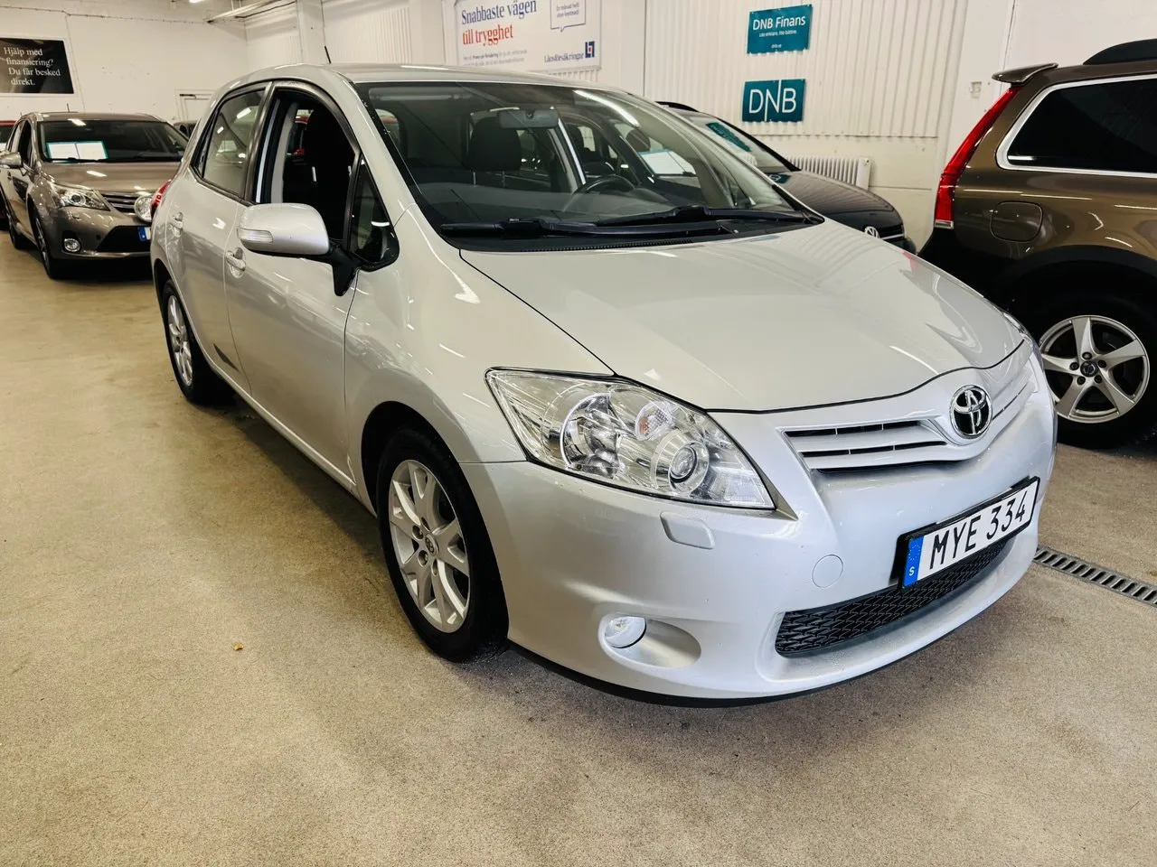 Toyota Auris bild 13