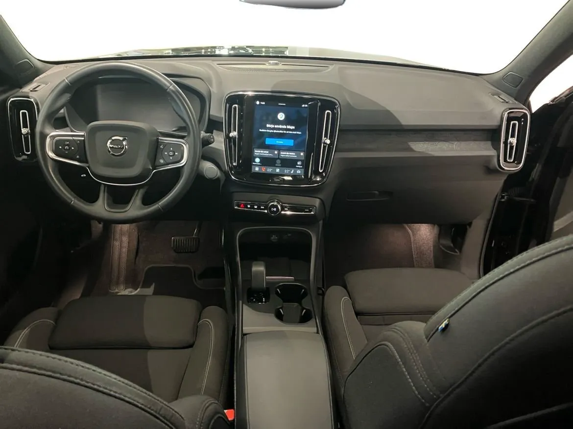 Volvo EX40 bild 5