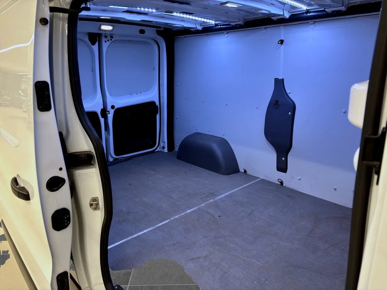 Nissan Primastar bild 8