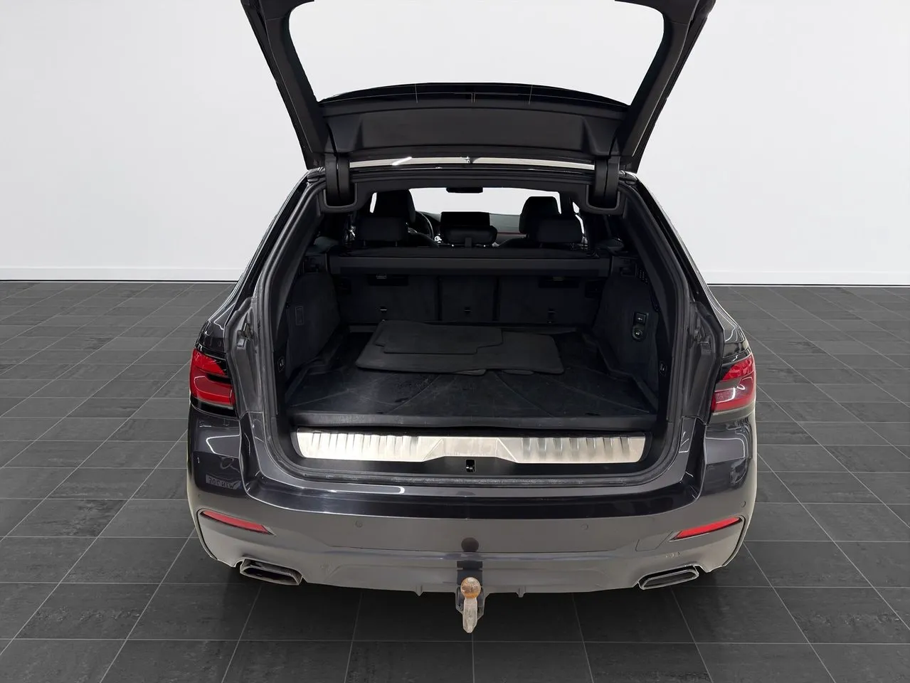 BMW 530 bild 9