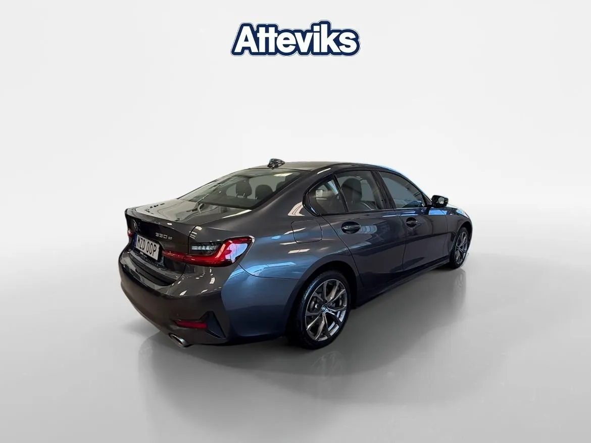 BMW 330 bild 3