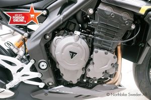 Triumph Speed Triple bild 8