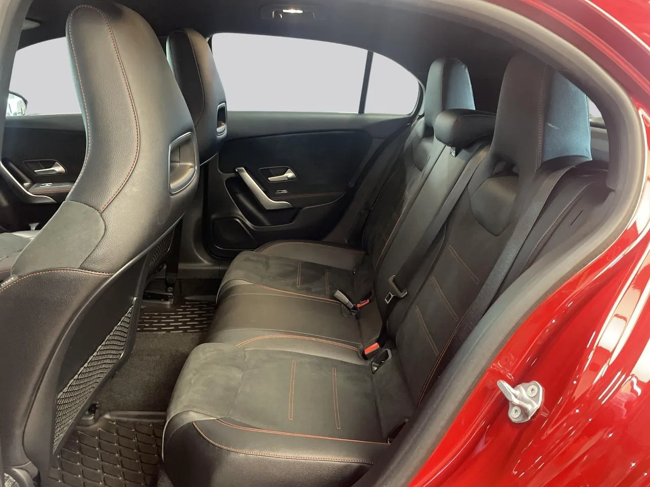 Mercedes A180 bild 9