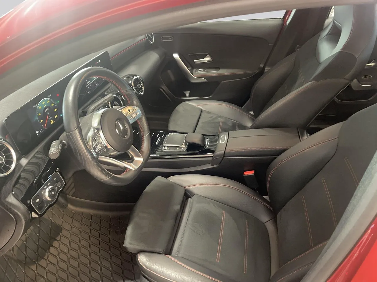 Mercedes A180 bild 8