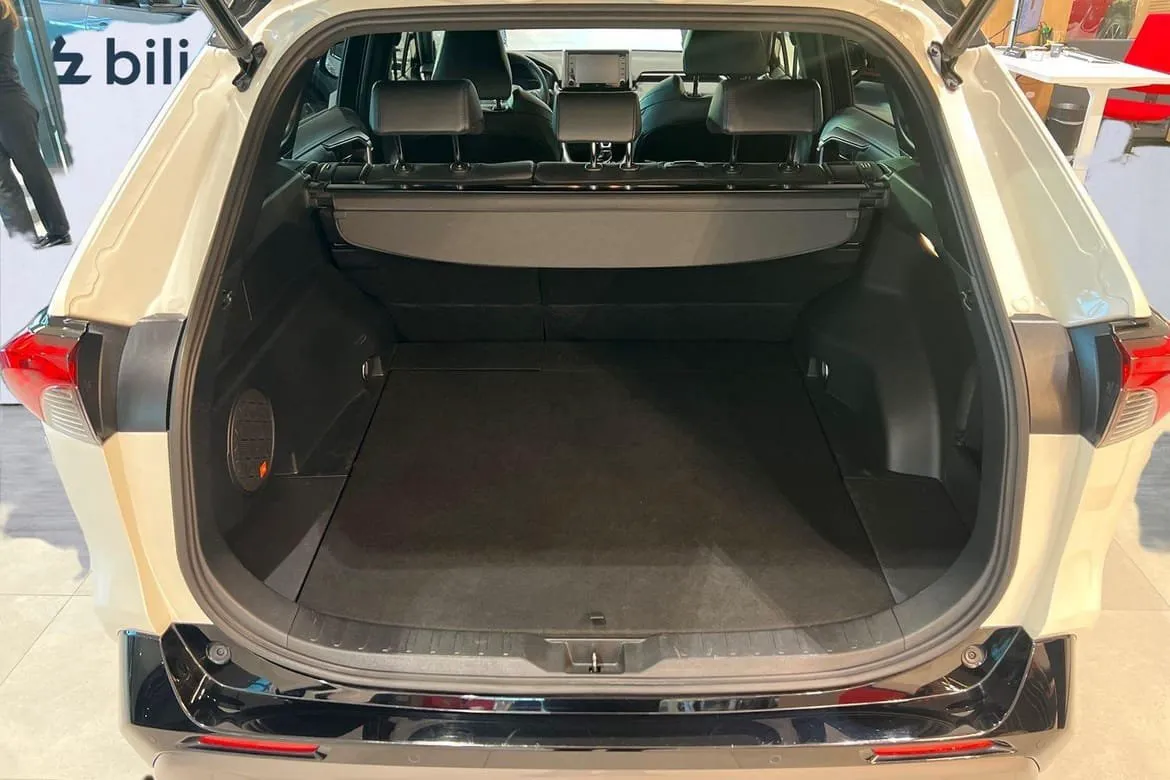 Toyota RAV4 bild 12
