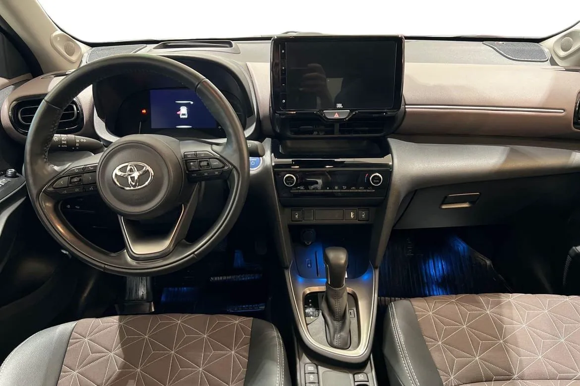 Toyota Yaris Cross bild 10