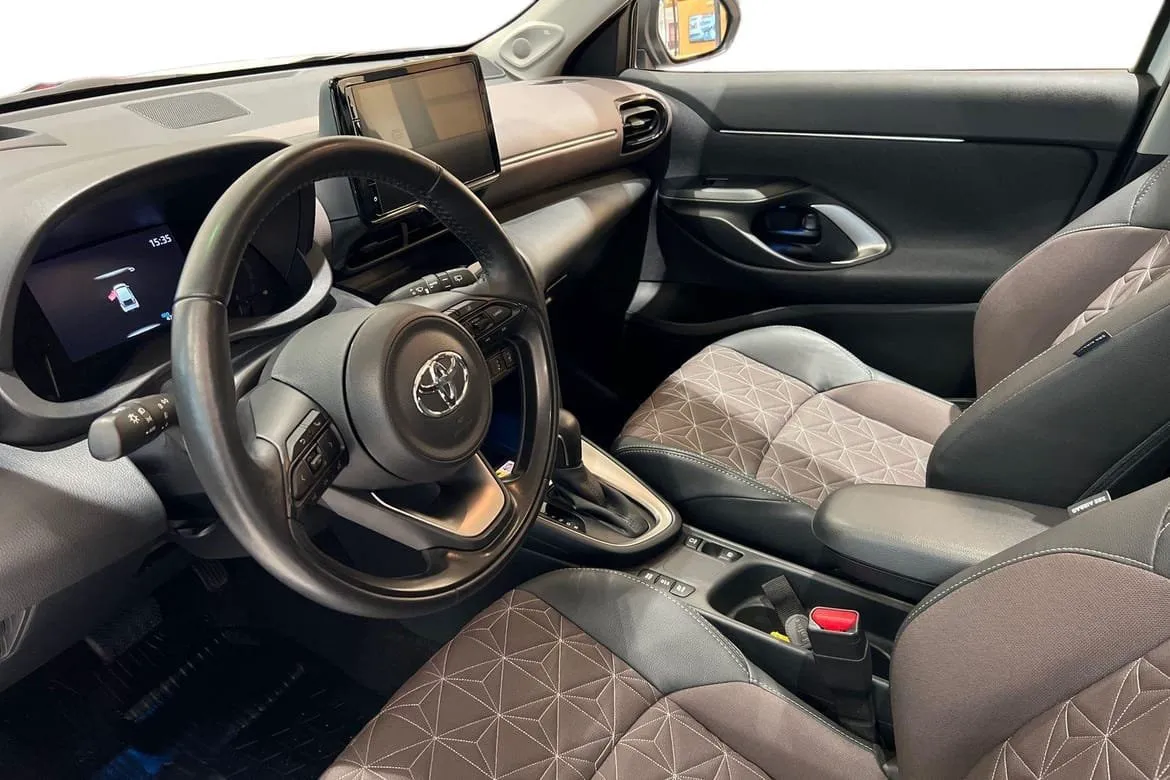 Toyota Yaris Cross bild 14