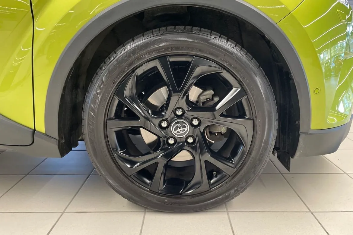 Toyota C-HR bild 17