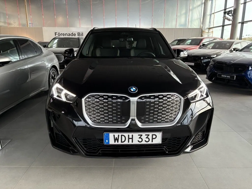 BMW iX1 bild 2