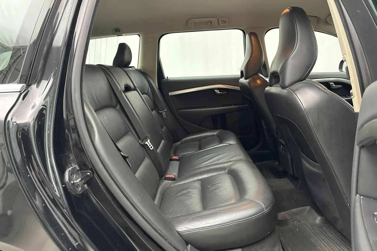 Volvo V70 bild 8