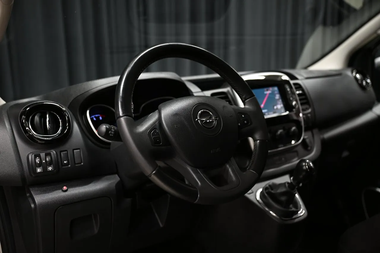 Opel Vivaro bild 16