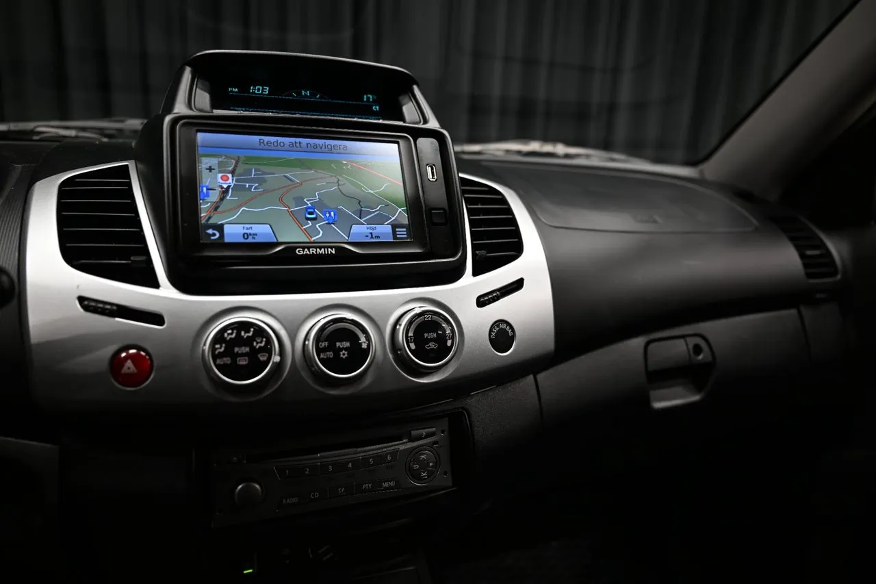 Mitsubishi L200 bild 26
