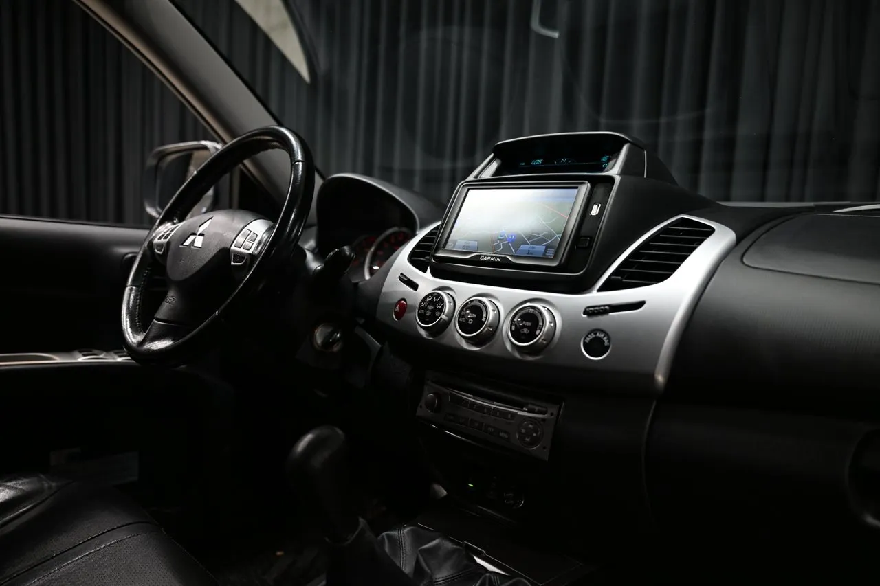 Mitsubishi L200 bild 29