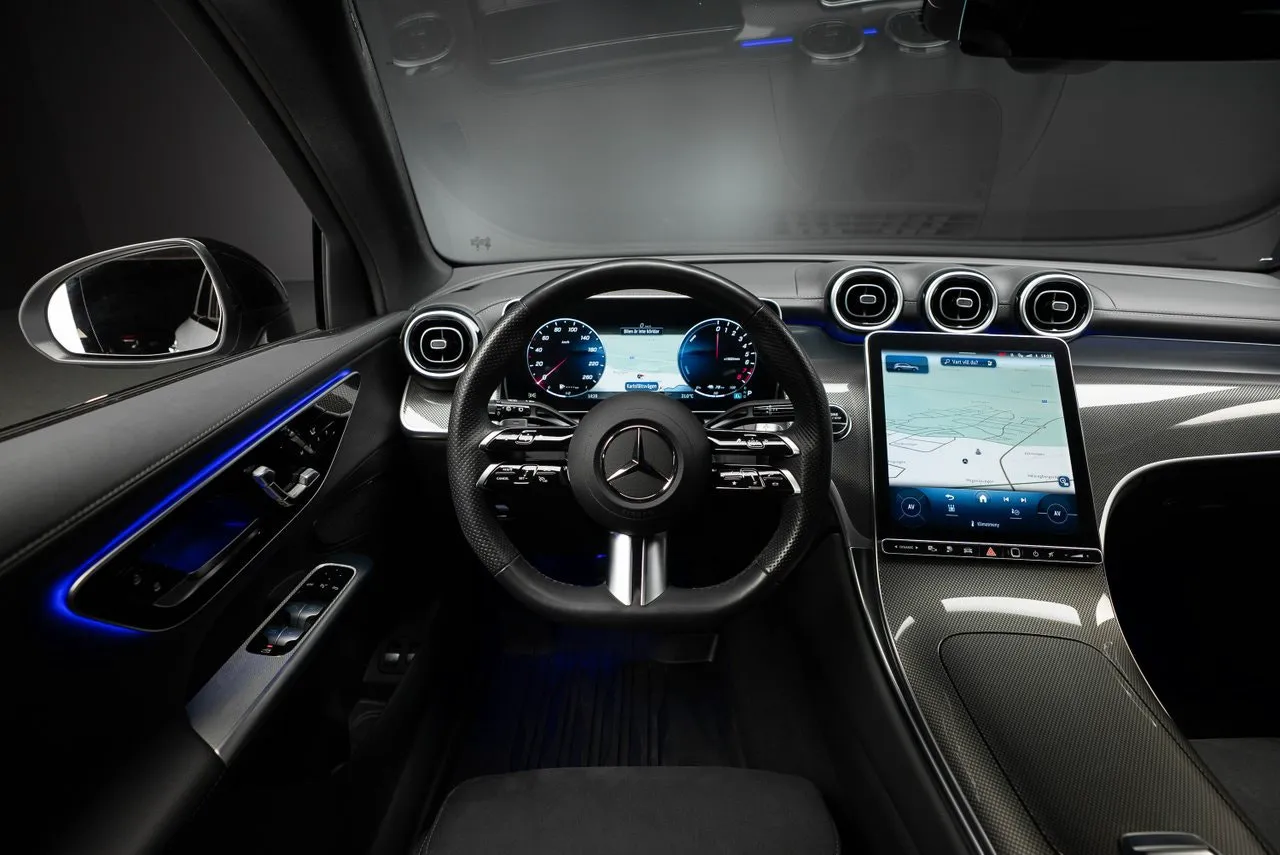 Mercedes GLC300 bild 10