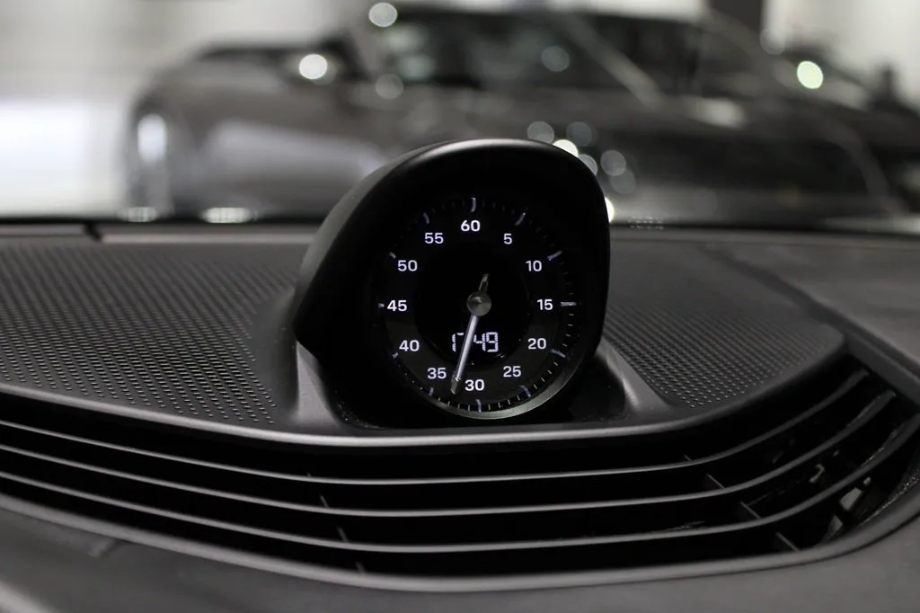 Porsche Taycan bild 12