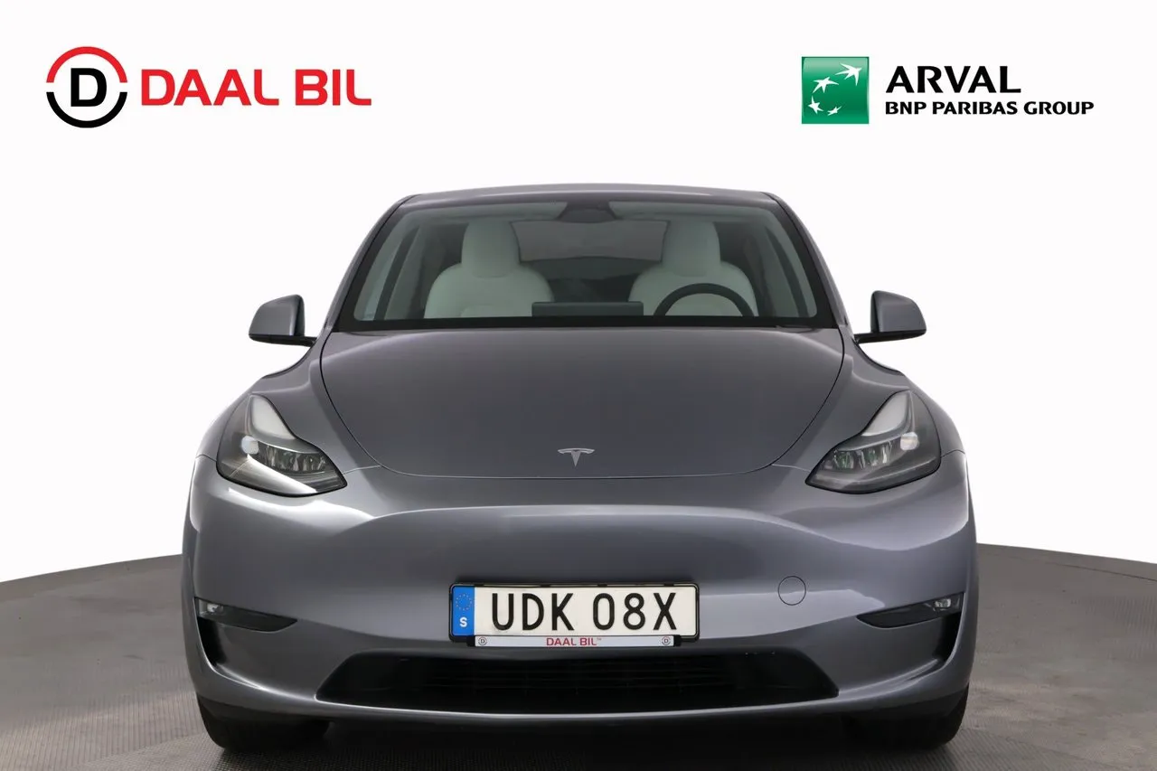 Tesla Model Y bild 2