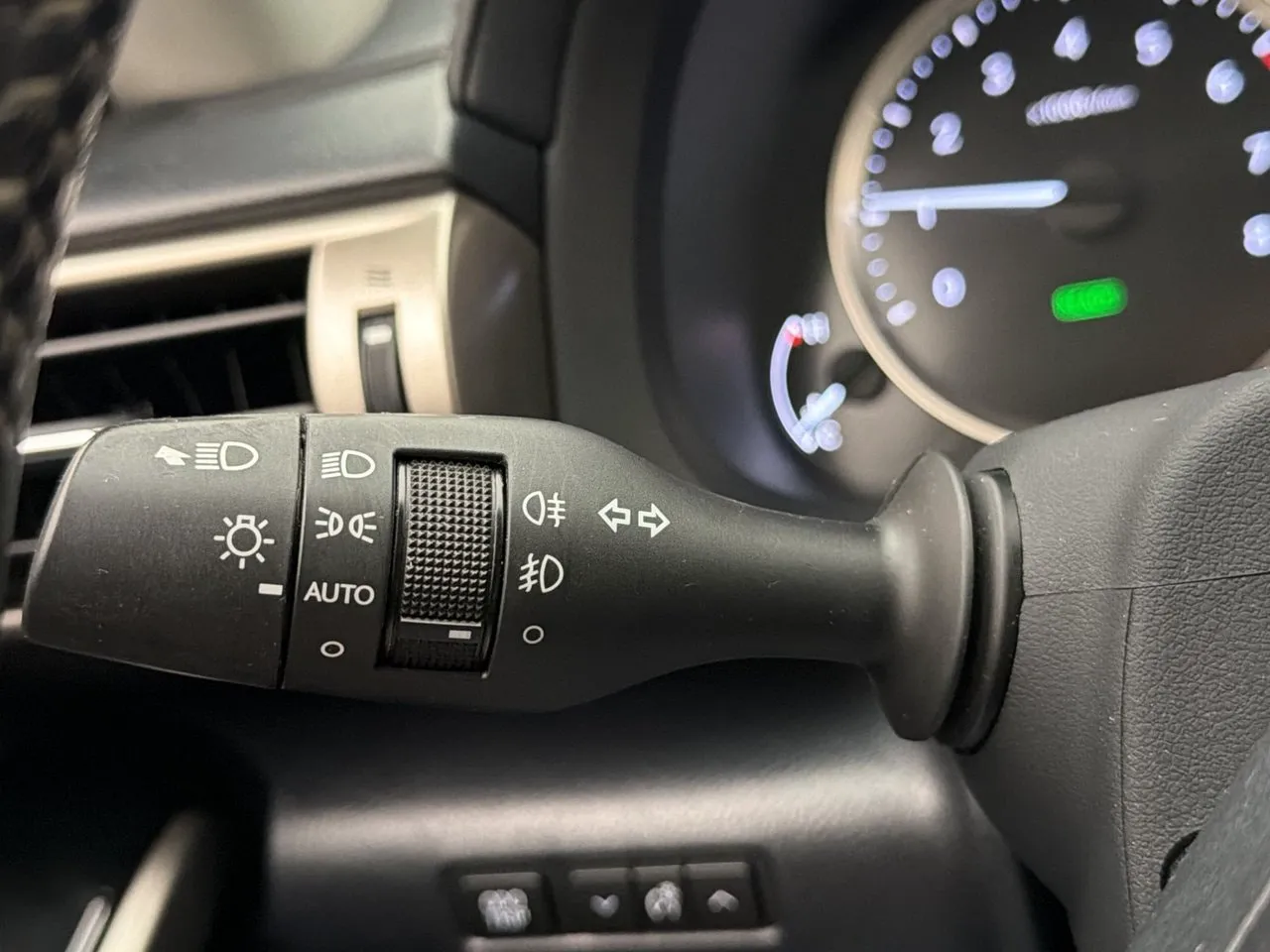 Lexus IS bild 32
