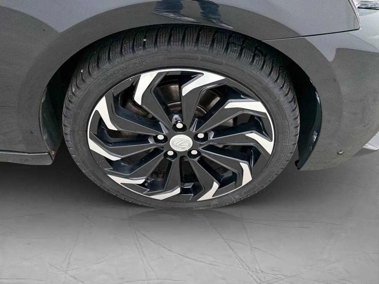 Lexus IS bild 10
