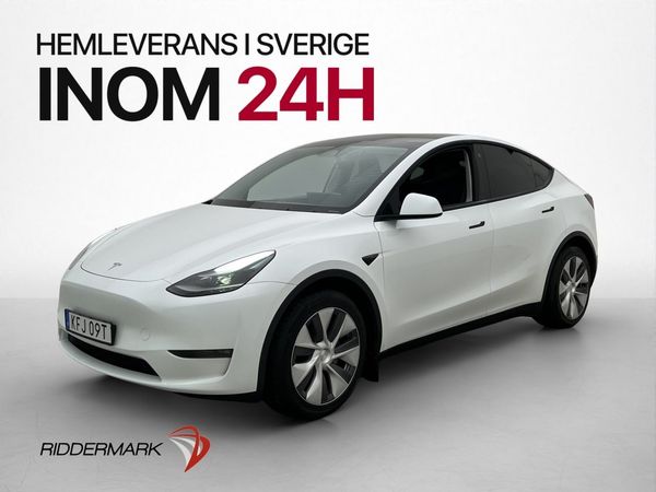 Tesla Model Y Long Range AWD MOMS Drag Pano Kamera Värmepump - 2023