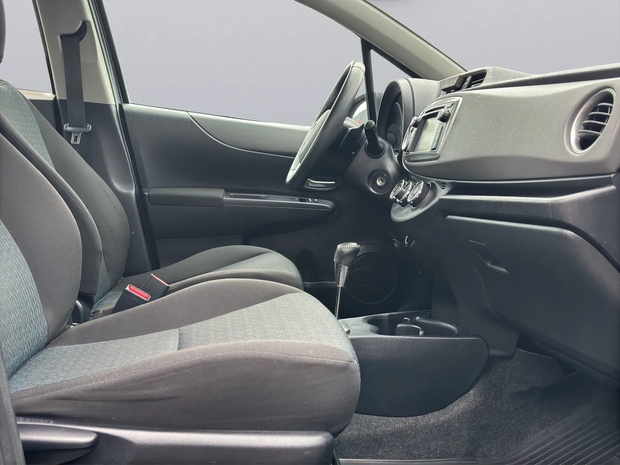 Toyota Yaris bild 10