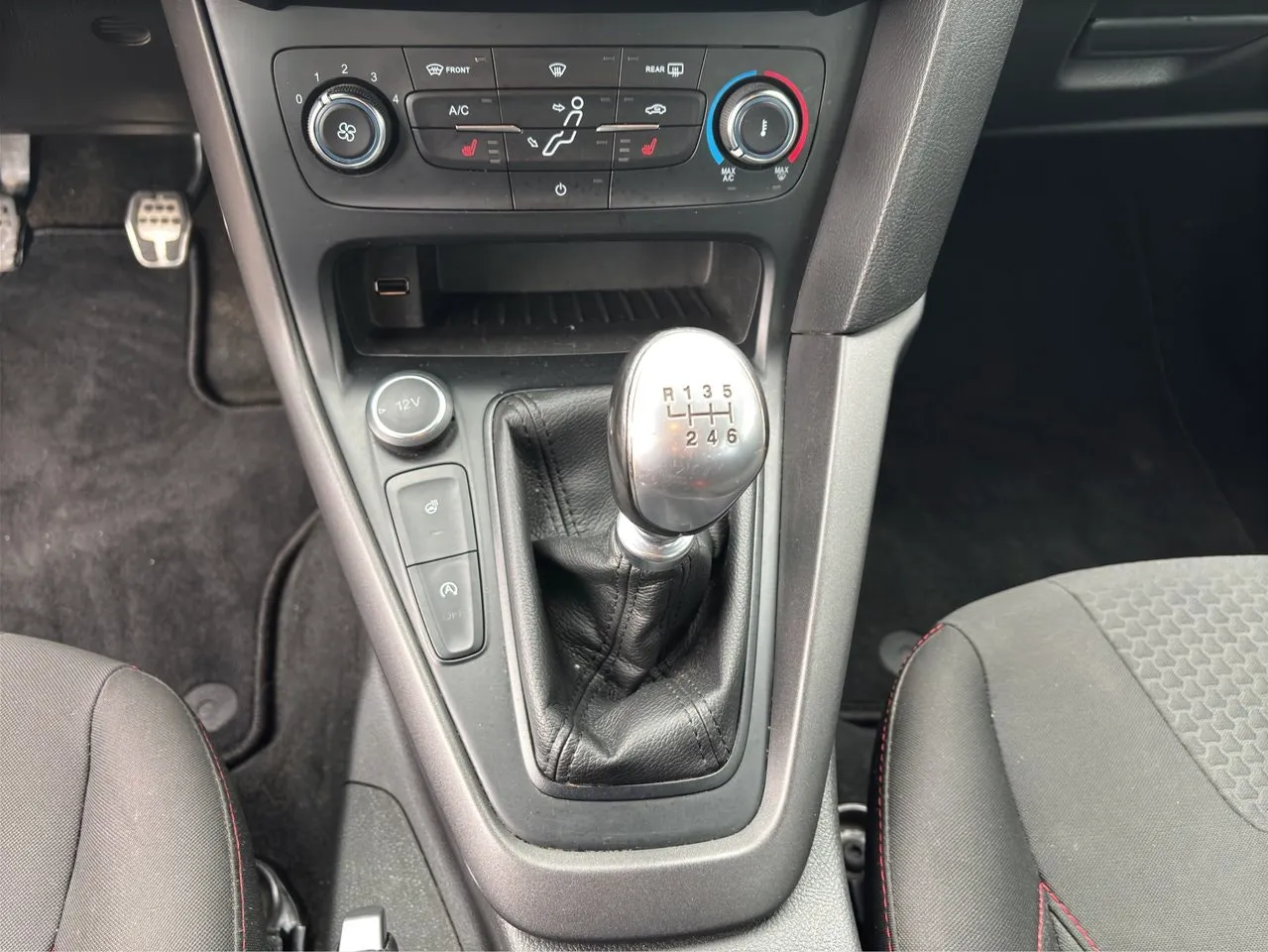 Ford Focus bild 13